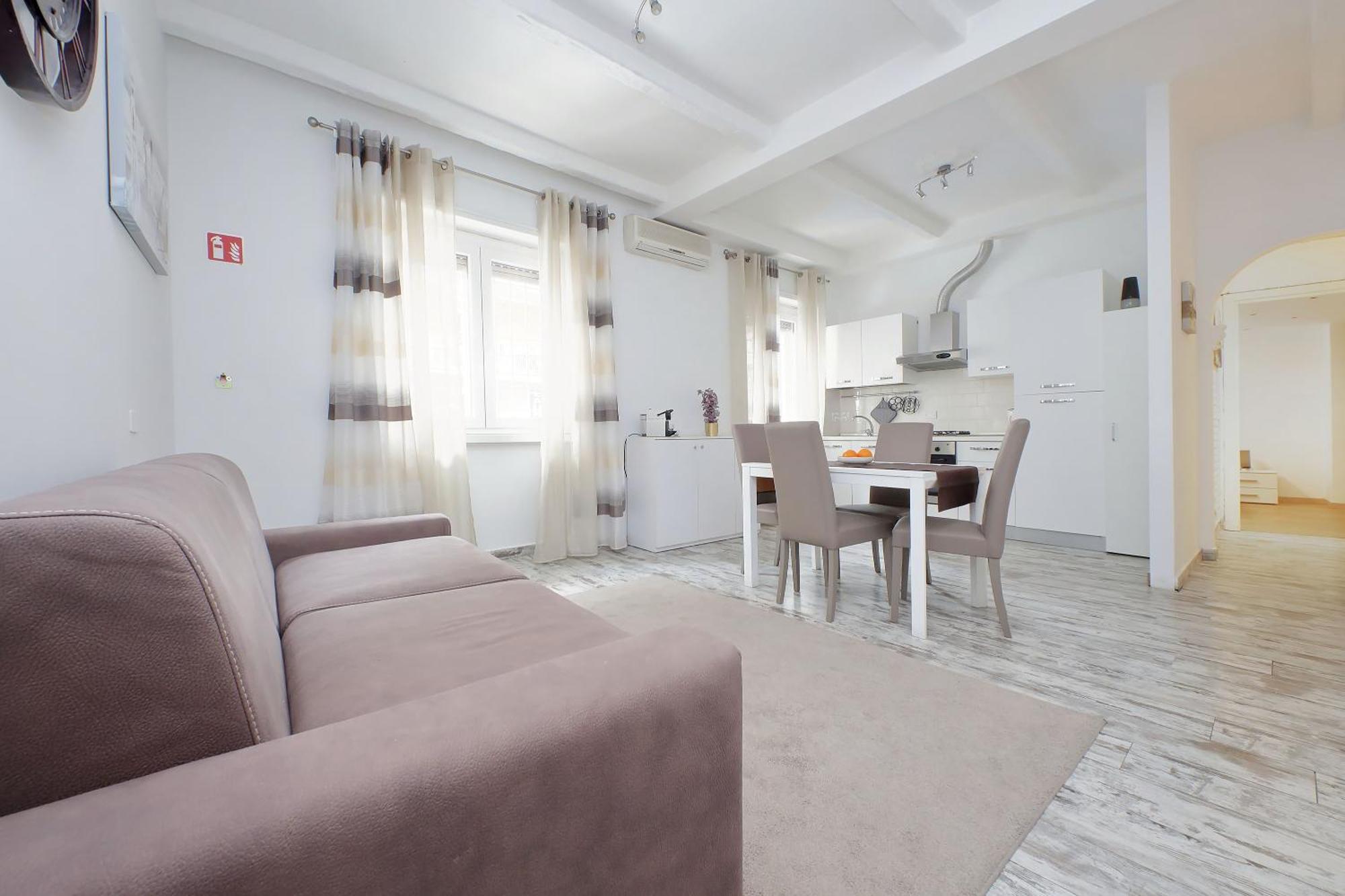 Prime Location Near Vatican - 1bed Flat For 4 Apartamento